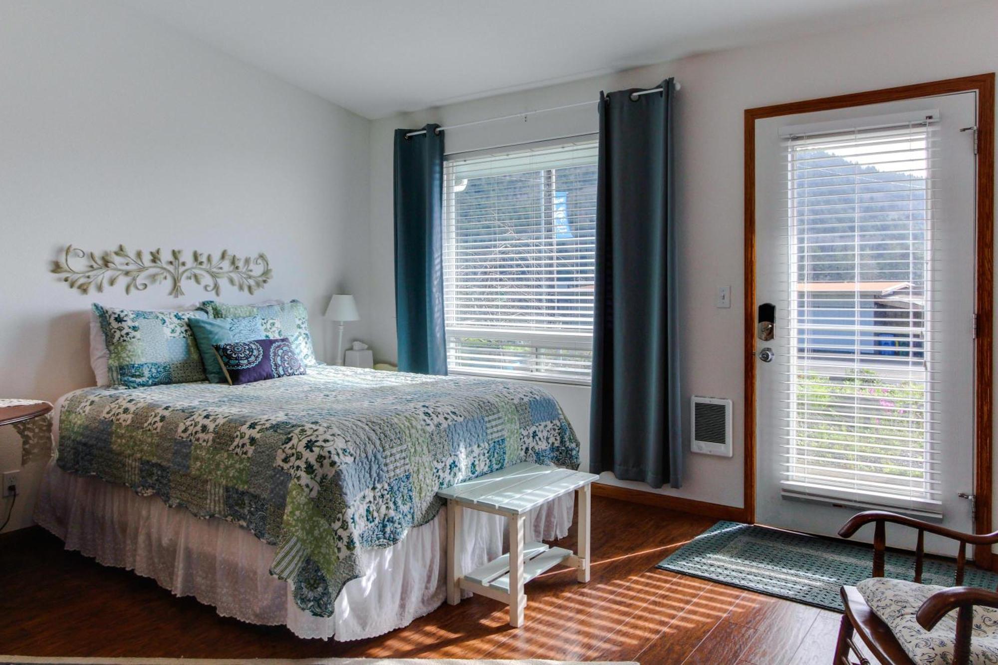 Ocean Cove Inn Yachats Kültér fotó