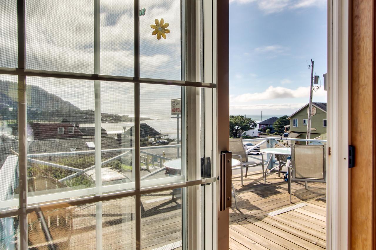 Ocean Cove Inn Yachats Kültér fotó